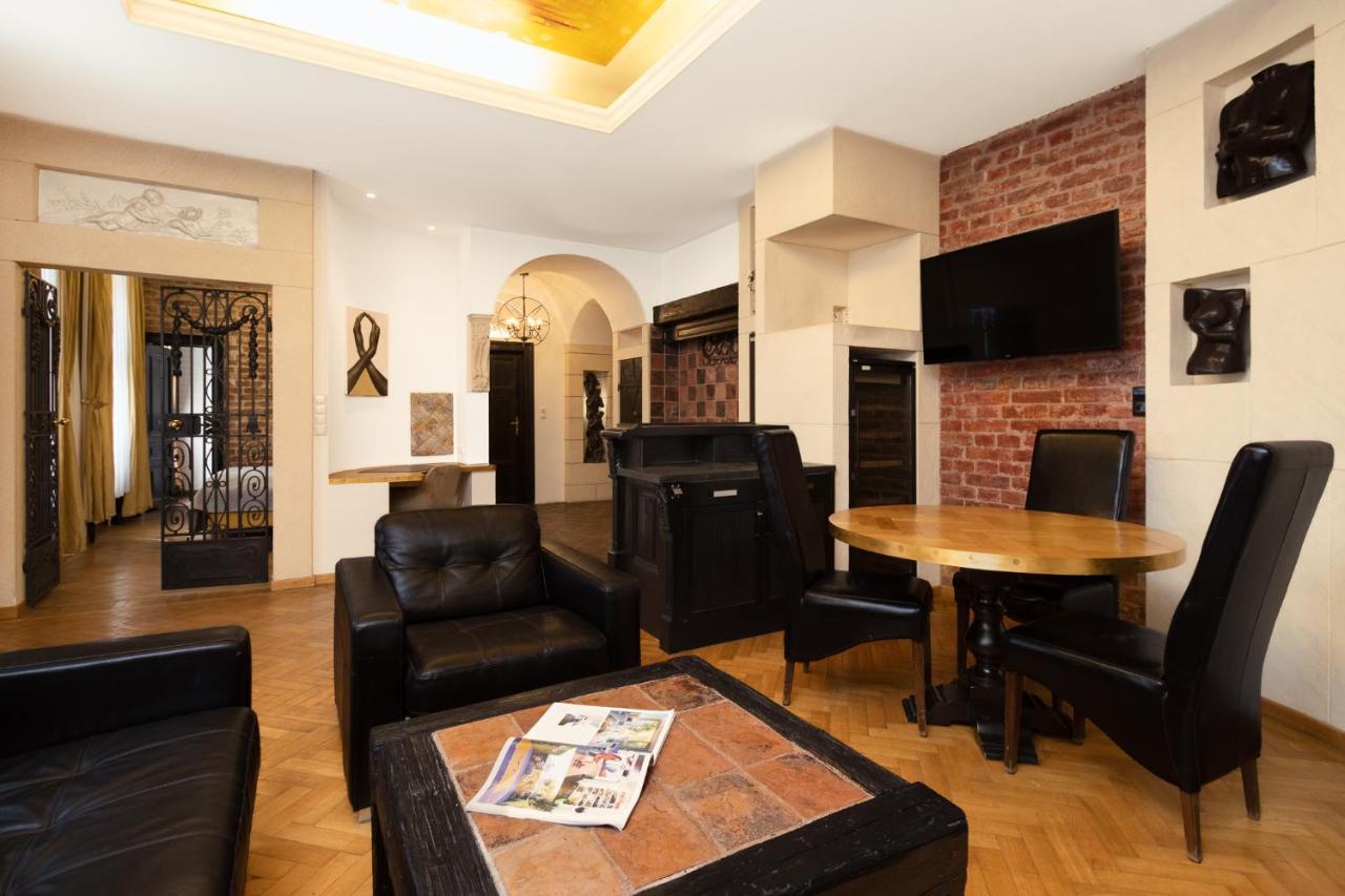 Castello Apartament